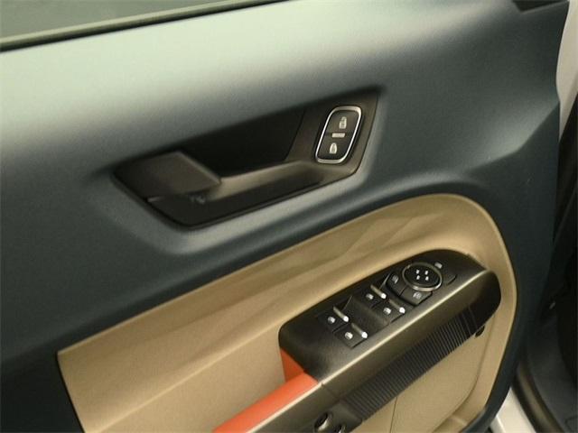 new 2025 Ford Maverick car, priced at $39,225