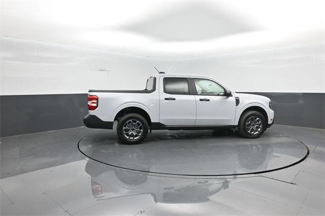 new 2025 Ford Maverick car, priced at $31,106