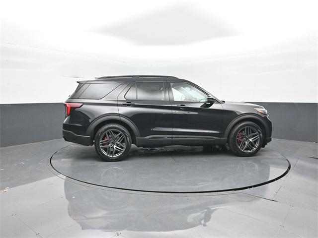 new 2025 Ford Explorer car, priced at $59,102