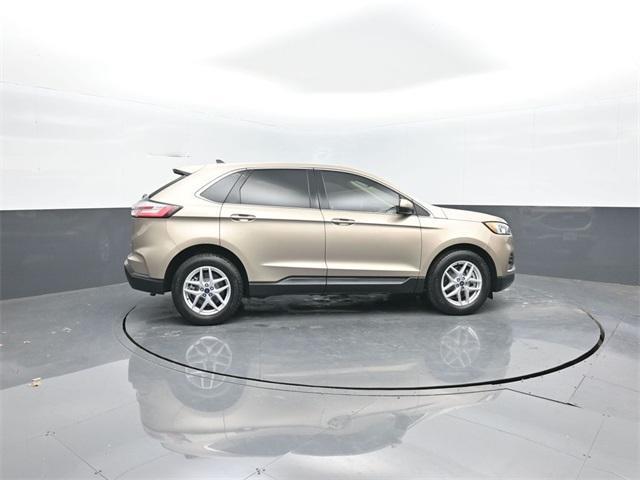 used 2021 Ford Edge car, priced at $25,646