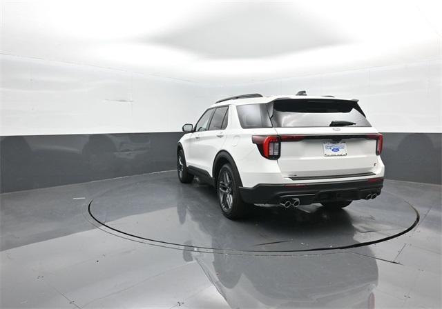 new 2025 Ford Explorer car, priced at $59,610