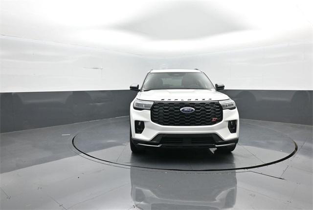 new 2025 Ford Explorer car, priced at $59,610