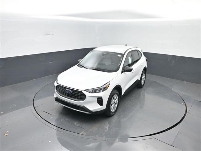 new 2025 Ford Escape car, priced at $30,640