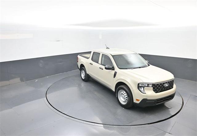 new 2025 Ford Maverick car