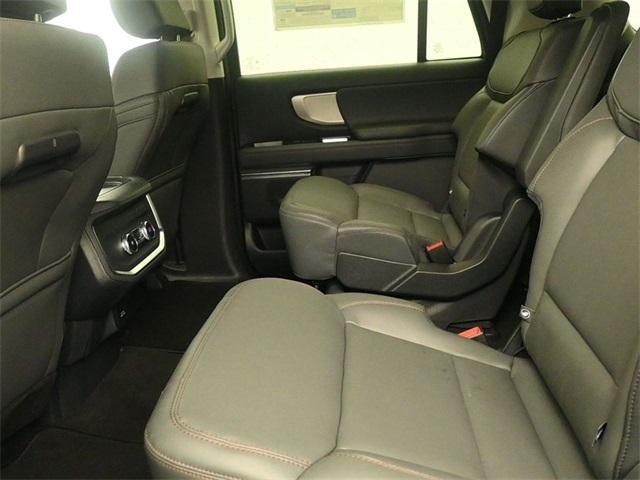 new 2025 Ford Expedition Max car, priced at $75,840