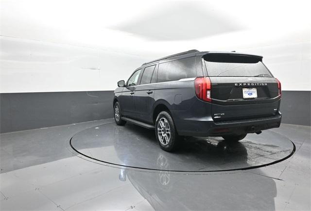 new 2025 Ford Expedition Max car, priced at $75,840