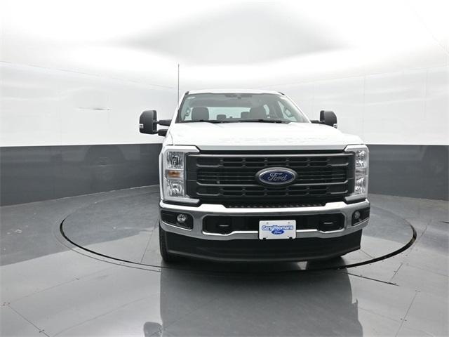 new 2025 Ford F-250 car, priced at $64,422