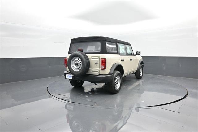 new 2025 Ford Bronco car, priced at $41,728