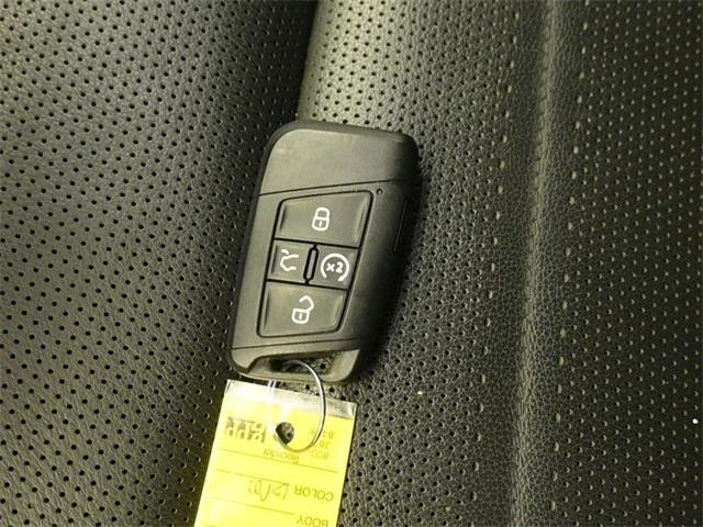 used 2021 Volkswagen Atlas car, priced at $27,305