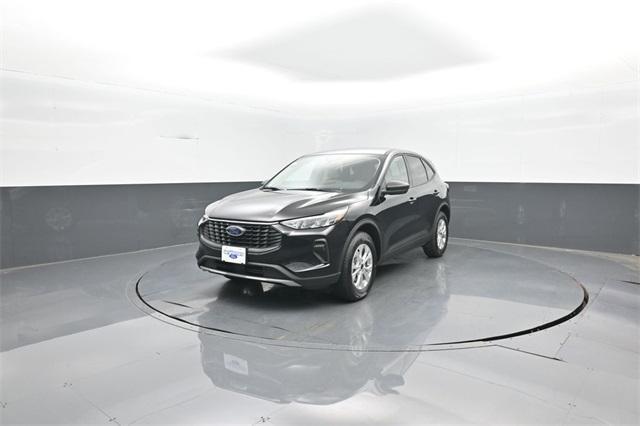 new 2025 Ford Escape car, priced at $30,846