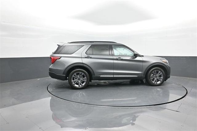 new 2025 Ford Explorer car, priced at $48,855