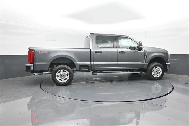 new 2025 Ford F-250 car, priced at $59,300
