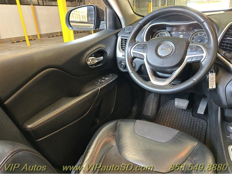 used 2015 Jeep Cherokee car