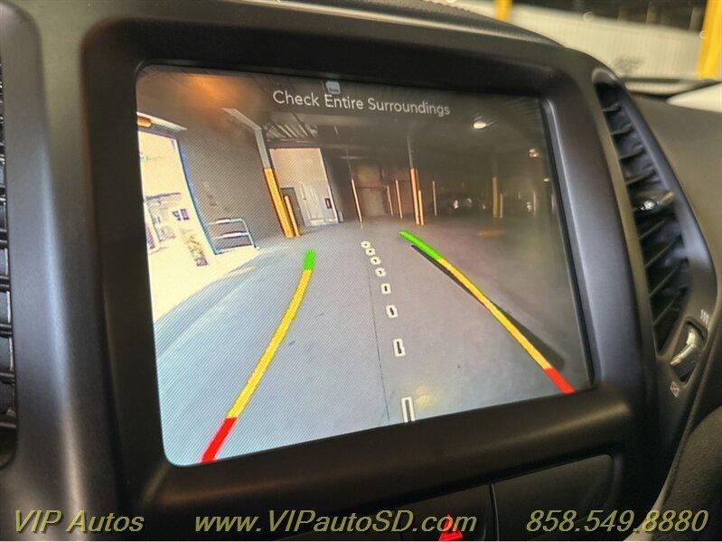 used 2015 Jeep Cherokee car