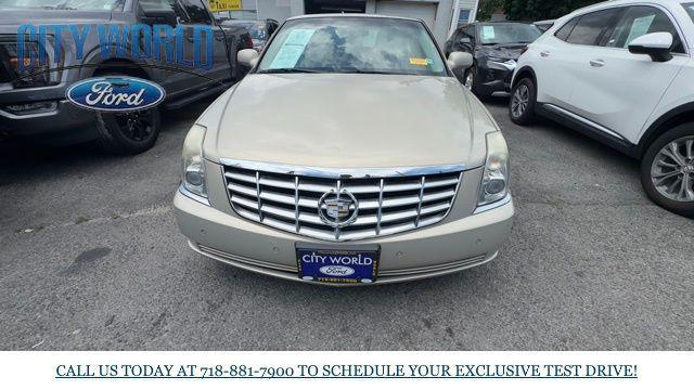 used 2009 Cadillac DTS car, priced at $9,999