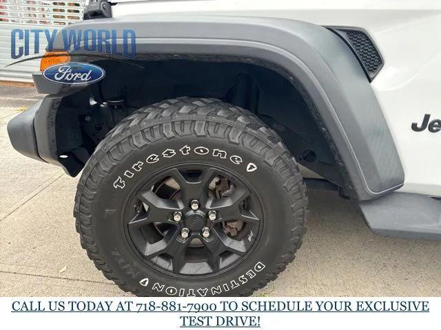 used 2020 Jeep Wrangler Unlimited car, priced at $28,999