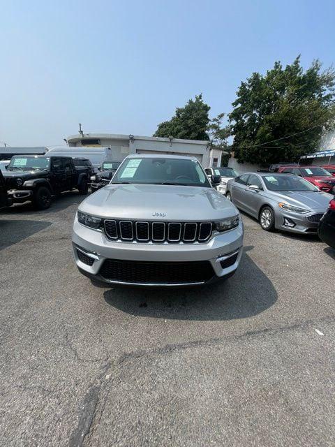 used 2023 Jeep Grand Cherokee car, priced at $31,999