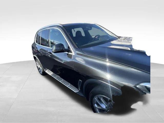 used 2023 BMW X5 car, priced at $40,999