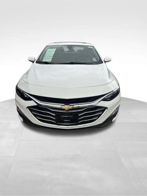 used 2022 Chevrolet Malibu car, priced at $18,999