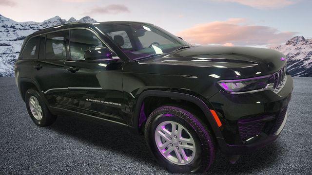 used 2024 Jeep Grand Cherokee car, priced at $32,889
