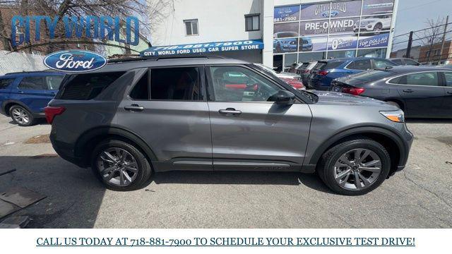 used 2022 Ford Explorer car