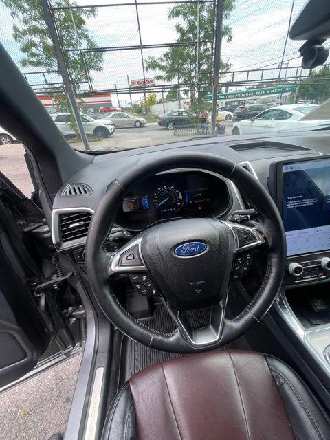 used 2022 Ford Edge car, priced at $25,988