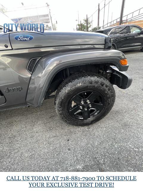 used 2021 Jeep Gladiator car, priced at $32,999