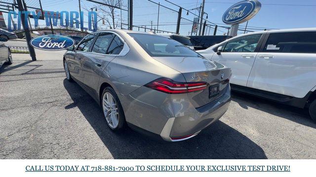 used 2024 BMW 530 car