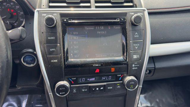 used 2016 Toyota Camry Hybrid car