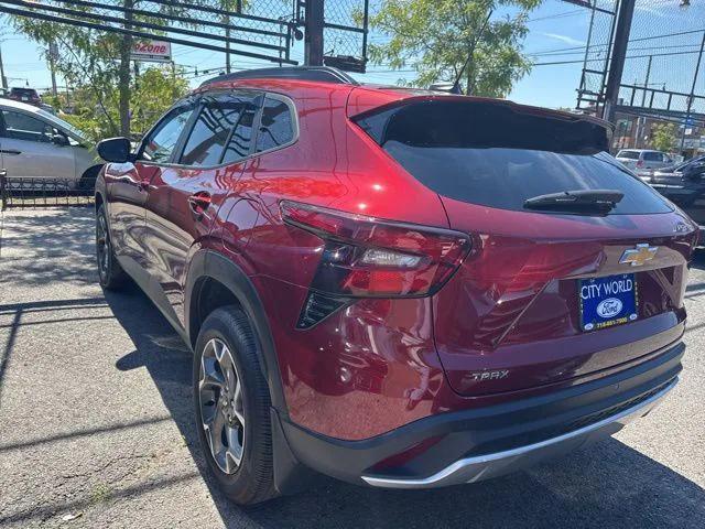used 2024 Chevrolet Trax car, priced at $23,999