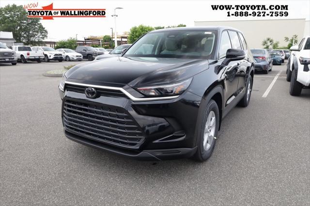 new 2025 Toyota Highlander car, priced at $44,883