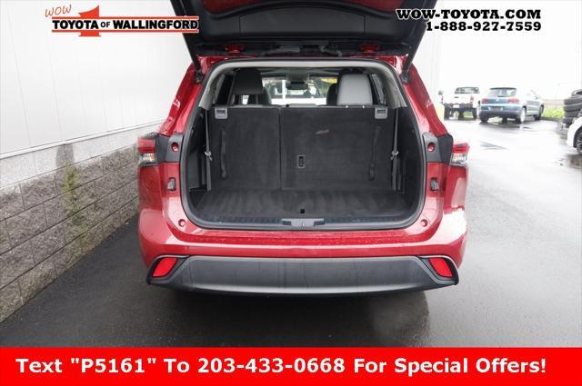 used 2023 Toyota Highlander car, priced at $38,925