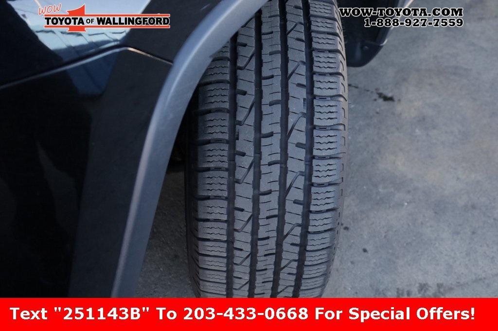 used 2017 Jeep Grand Cherokee car, priced at $14,525