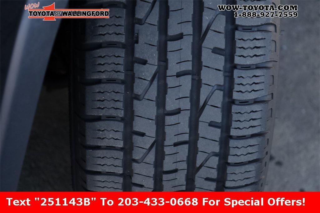 used 2017 Jeep Grand Cherokee car, priced at $14,525