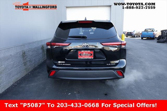 used 2023 Toyota Highlander car, priced at $39,925