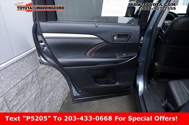 used 2019 Toyota Highlander car, priced at $28,925