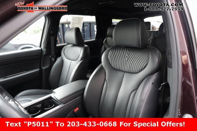 used 2024 Hyundai Palisade car, priced at $45,925