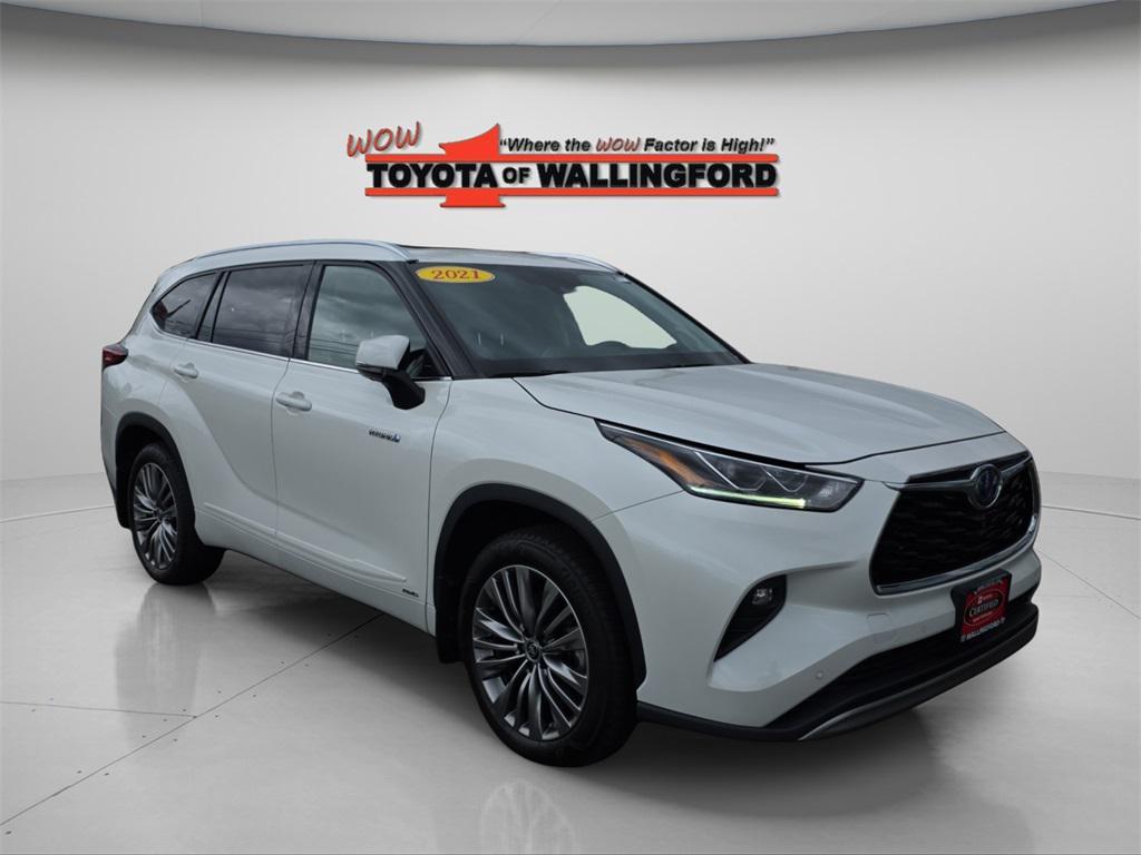 used 2021 Toyota Highlander Hybrid car, priced at $40,925