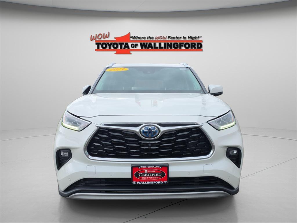 used 2021 Toyota Highlander Hybrid car, priced at $40,925