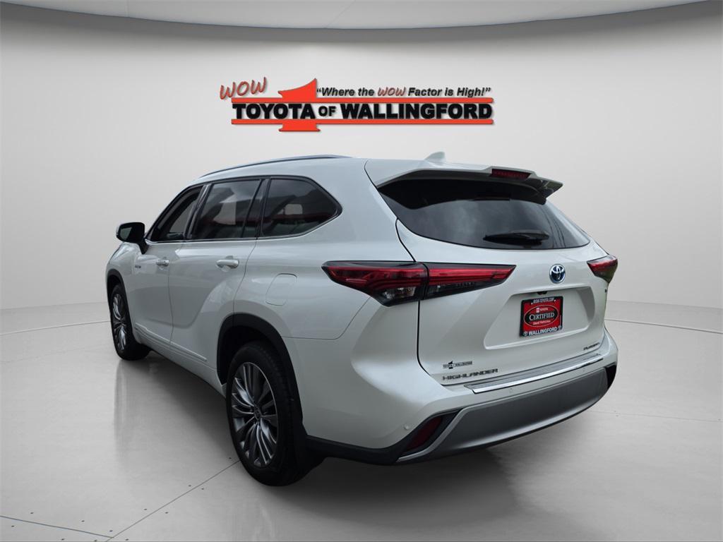 used 2021 Toyota Highlander Hybrid car, priced at $40,925