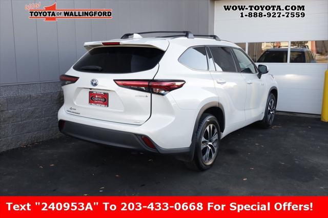 used 2021 Toyota Highlander Hybrid car, priced at $36,525