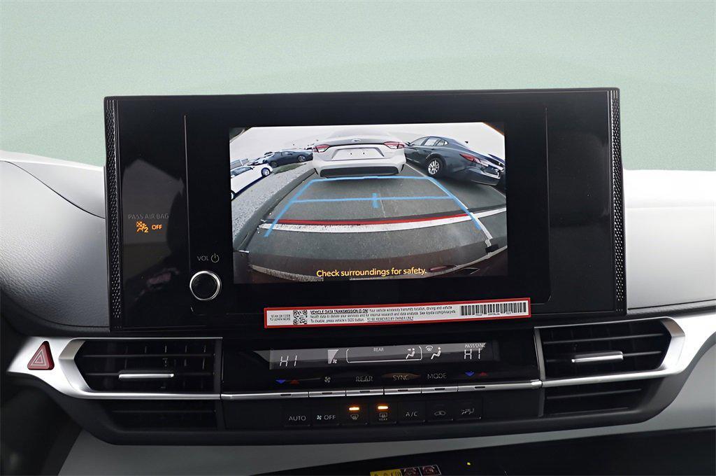 new 2025 Toyota Sienna car, priced at $45,625