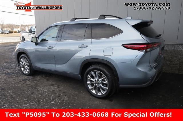 used 2023 Toyota Highlander car, priced at $42,125