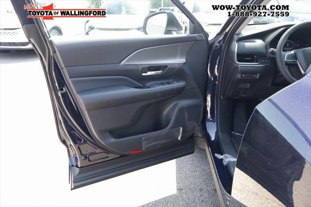 new 2025 Toyota Grand Highlander car, priced at $47,423