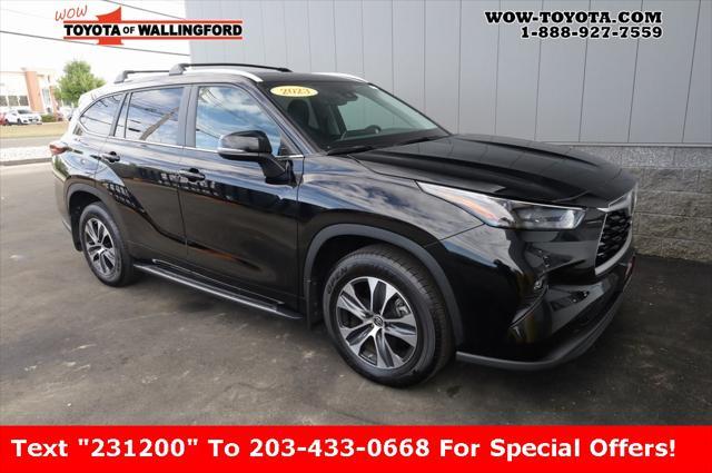 used 2023 Toyota Highlander car, priced at $41,925