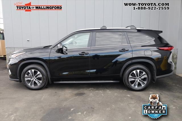 used 2023 Toyota Highlander car, priced at $41,925