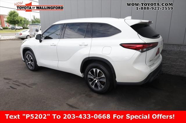 used 2021 Toyota Highlander car, priced at $33,925