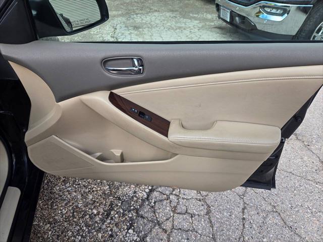 used 2010 Nissan Altima car, priced at $5,995