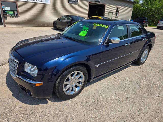 used 2005 Chrysler 300 car, priced at $9,995