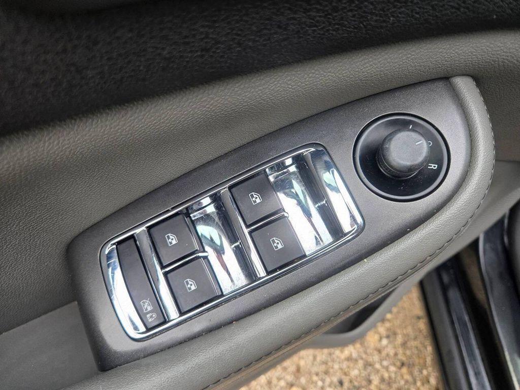 used 2013 Chevrolet Malibu car, priced at $5,995